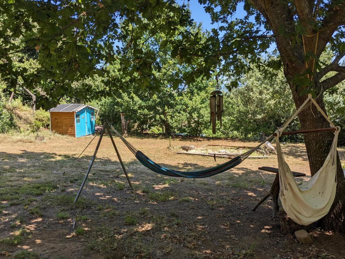 Rosa The Cosy Cabin - Gypsy Wagon - Shepherds Hut, River Views Off-Grid Eco Living เปโดรเกา กรันเจ ภายนอก รูปภาพ